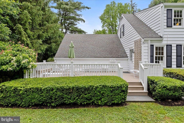 33 Duffield Pl, Princeton, NJ 08540 - view of yard with a deck and an attached garage