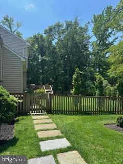 46 Harness Creek View Ct, Annapolis, MD 21403 - view of yard