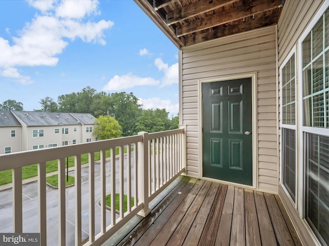 5307 Wyndholme Cir Unit 302, Baltimore, MD 21229 - view of balcony