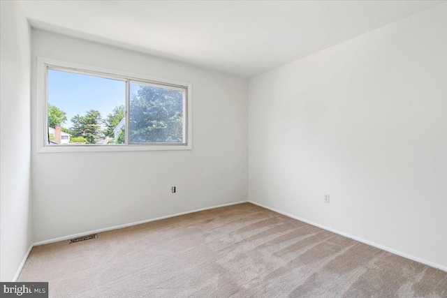 167 S Fox Rd, Sterling, VA 20164 - empty room featuring carpet flooring and baseboards