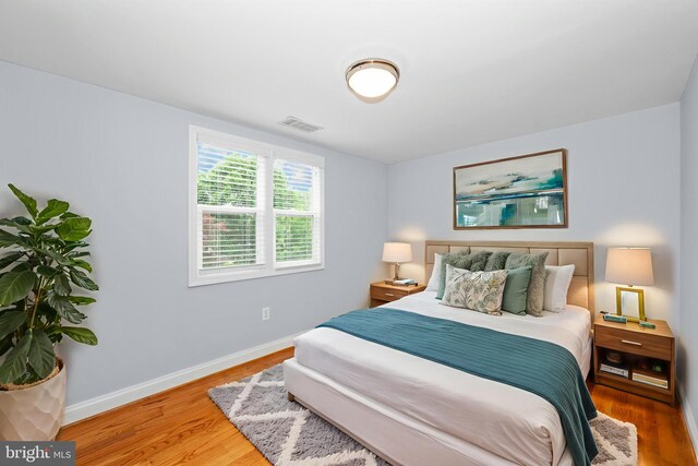 6 E Hamilton Ave, Silver Spring, MD 20901 - bedroom with wood finished floors and baseboards