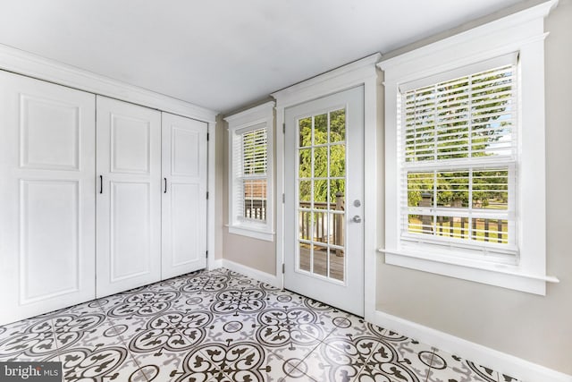 10510 Vincent Rd, White Marsh, MD 21162 - doorway with baseboards