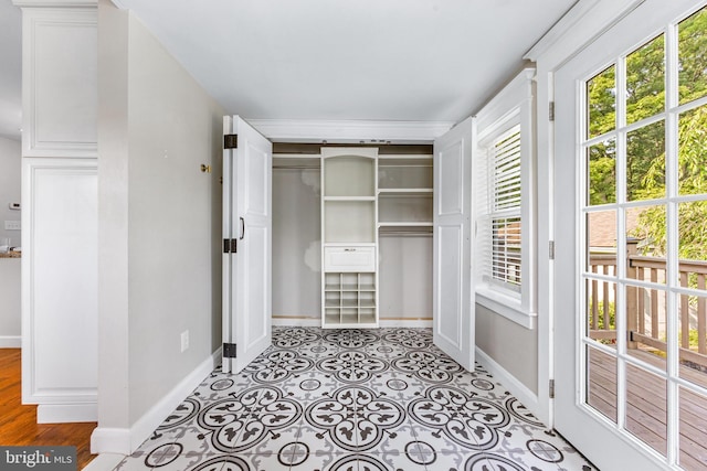 10510 Vincent Rd, White Marsh, MD 21162 - view of walk in closet