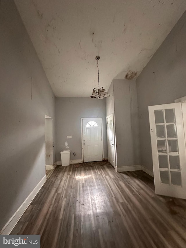 17286 Apple Tree Rd, Bridgeville, DE 19933 - entryway featuring a chandelier, wood finished floors, lofted ceiling, and baseboards