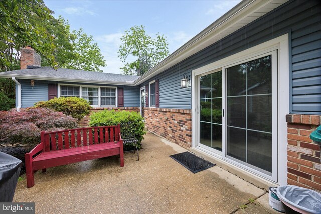 2722 E Riding Dr, Wilmington, DE 19808 - view of patio / terrace
