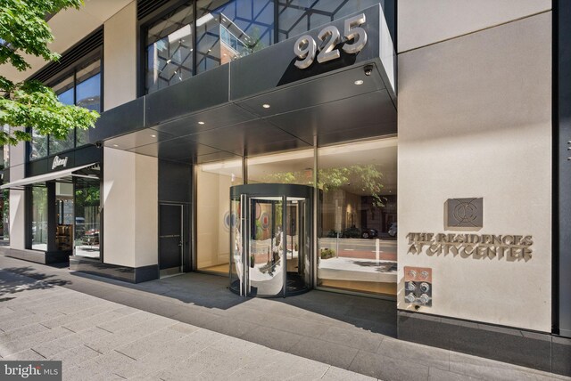 925 H St NW Unit 810, Washington, DC 20001 - view of entrance to property