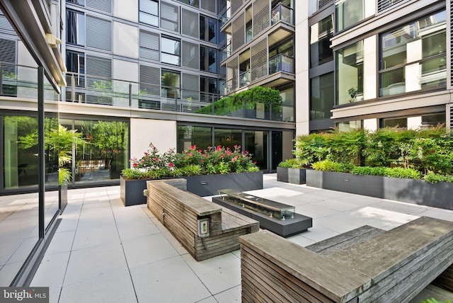 925 H St NW Unit 810, Washington, DC 20001 - view of patio