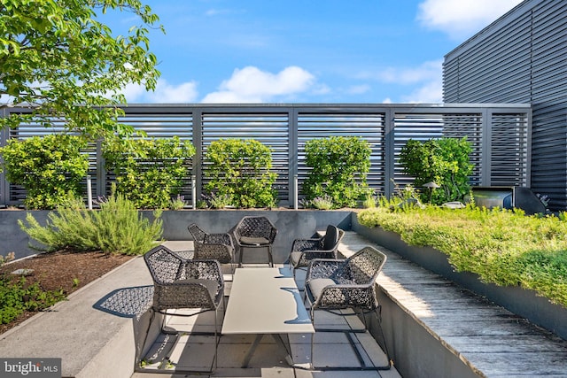 925 H St NW Unit 810, Washington, DC 20001 - view of patio