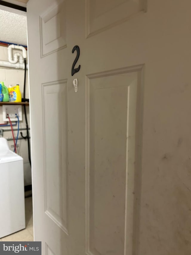581 Old Limekiln Ln, Newport, PA 17074 - detailed view of washer / clothes dryer
