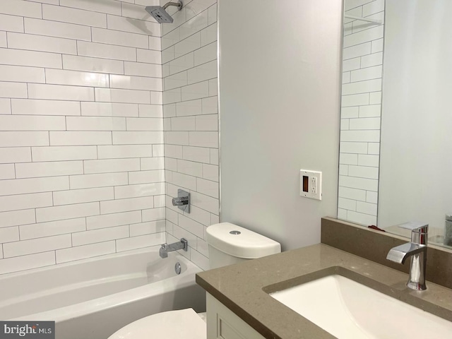 1337 N Franklin St, Philadelphia, PA 19122 - full bath with toilet, vanity, and washtub / shower combination
