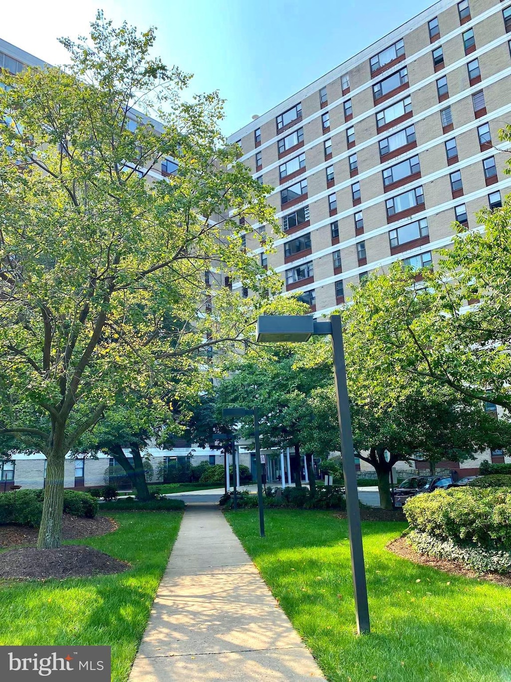 4600 Duke St Unit 719, Alexandria, VA 22304 - view of property