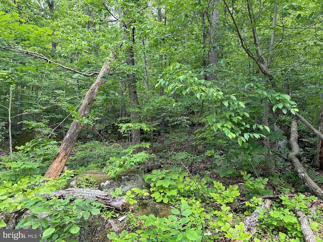 2751 Swamp Creek Rd, Pennsburg, PA 18073