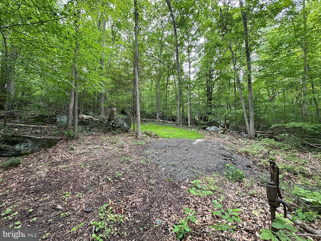 2751 Swamp Creek Rd, Pennsburg, PA 18073