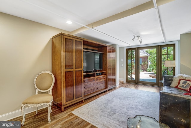 2305 S Inge St S, Arlington, VA 22202 - sitting room featuring wood finished floors, baseboards, and recessed lighting