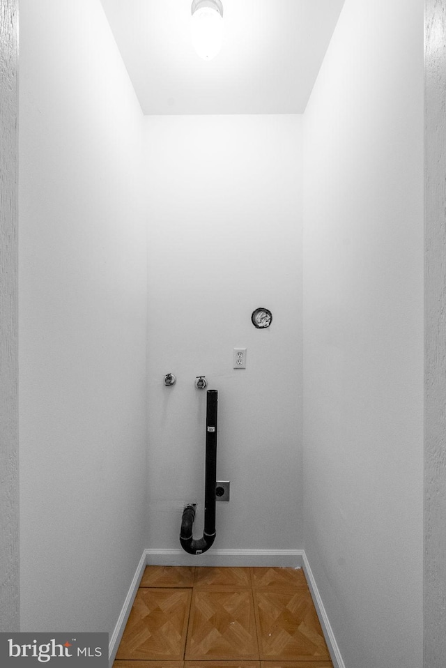 2034 Beach Blvd, Point Pleasant Boro, NJ 08742 - laundry area featuring hookup for an electric dryer, baseboards, and washer hookup