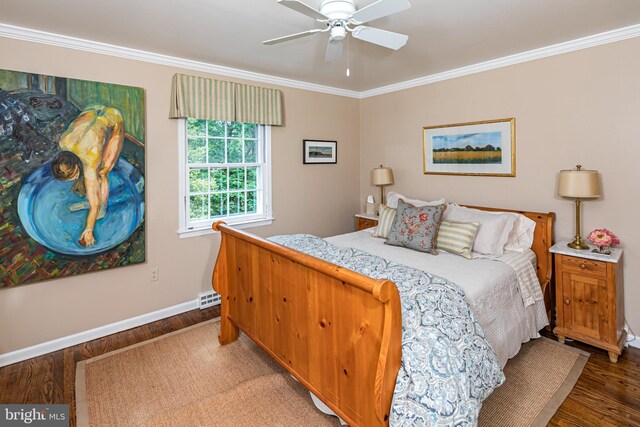 4582 Province Line, Princeton, NJ 08540 - bedroom with wood finished floors, ornamental molding, baseboards, and a ceiling fan
