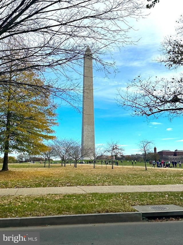 2515 K St NW Unit 205, Washington, DC 20037 - view of property's community with a lawn