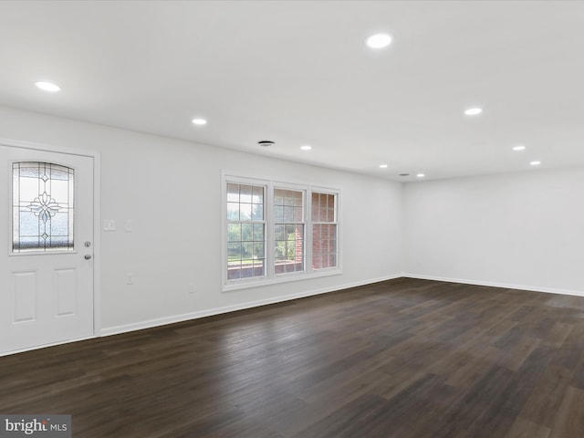 47 Picture Mountain Dr, Martinsburg, WV 25404 - foyer entrance featuring healthy amount of natural light, recessed lighting, and dark wood-style flooring