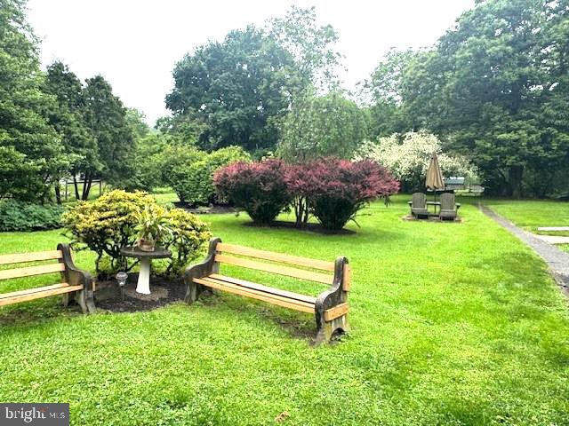 1512 River Rd, Upper Black Eddy, PA 18972 - view of property's community