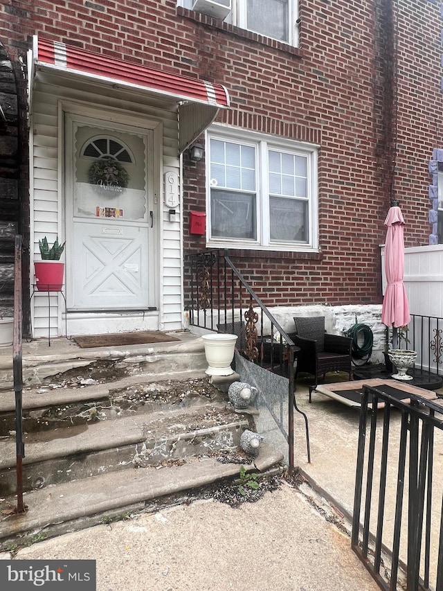 614 E Annsbury St, Philadelphia, PA 19120 - view of exterior entry with brick siding