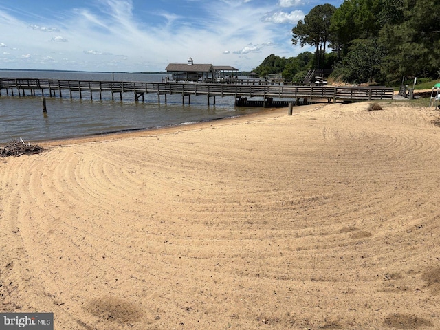 2515 Manion Dr, Williamsburg, VA 23185 - view of yard with a water view and a pier