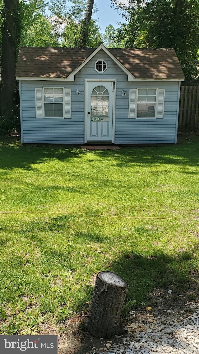 209 Hewitt Rd, Williamstown, NJ 08094 - ranch-style house with a shingled roof
