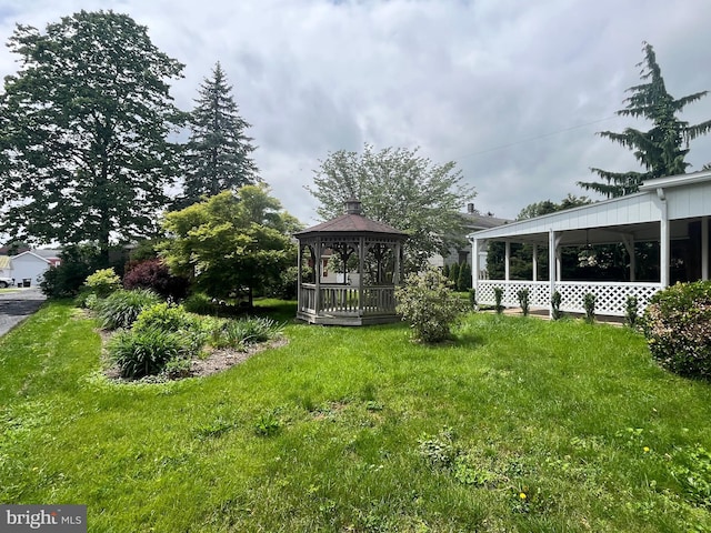 209 S Cherry St, Myerstown, PA 17067 - view of grassy yard with a gazebo