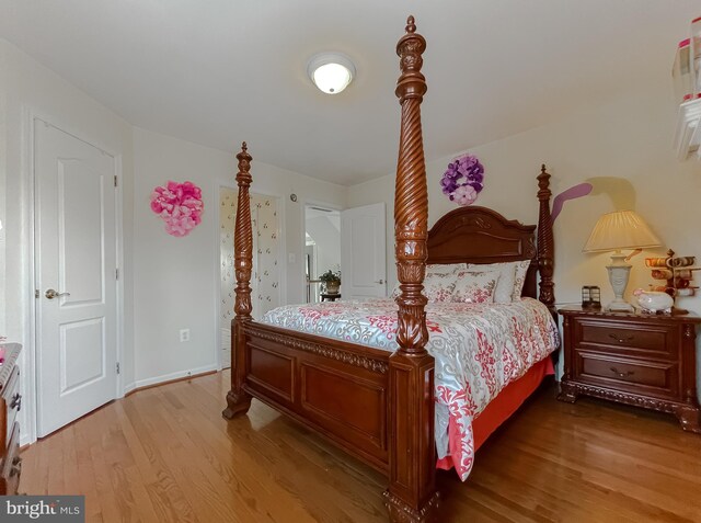 5 Cross Point Dr, Owings, MD 20736 - bedroom with wood finished floors