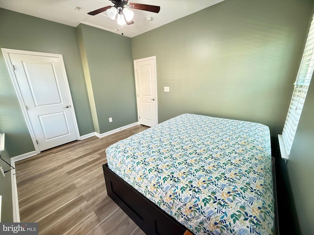 7423 Rigby Pl, Elkridge, MD 21075 - bedroom with wood finished floors, baseboards, and ceiling fan