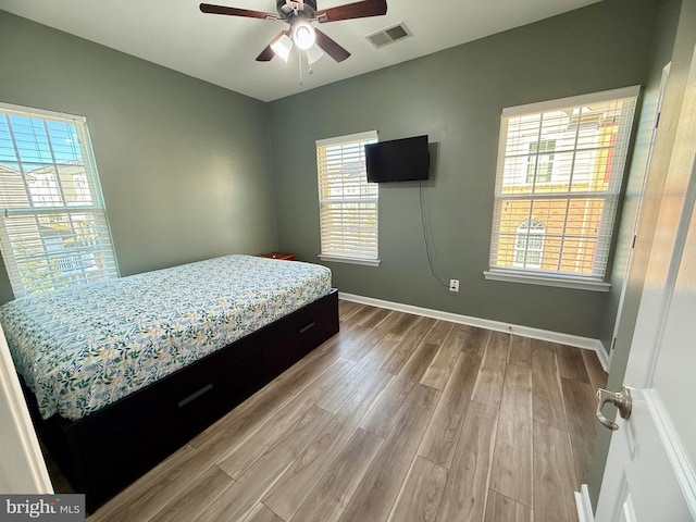 7423 Rigby Pl, Elkridge, MD 21075 - bedroom with wood finished floors and baseboards