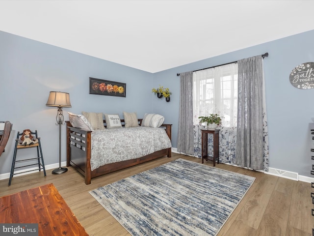 41 E Frederick St, Williamsport, MD 21795 - bedroom with wood finished floors and baseboards