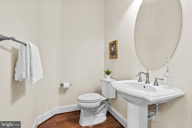 4403 Cedar Reach Ln, Bowie, MD 20720 - bathroom with baseboards and wood finished floors