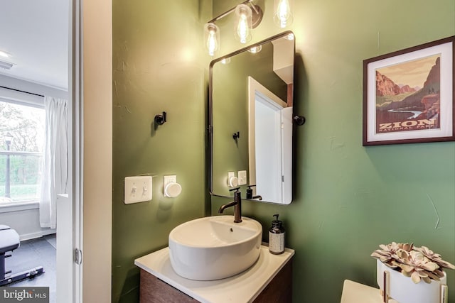 2509 River Terrace Rd, Hyattsville, MD 20782 - bathroom with vanity