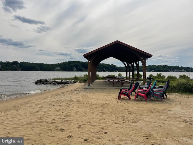 1534 Circle Dr, Annapolis, MD 21409 - surrounding community with a gazebo and a water view