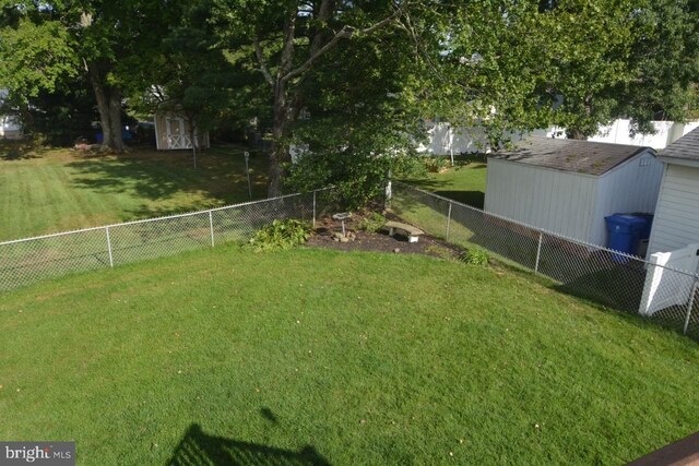 7 Caldwell Ave, Marlton, NJ 08053 - view of yard