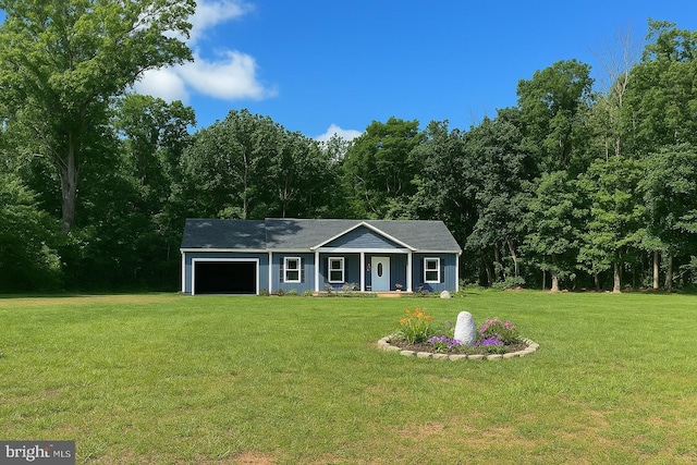 116 Cedar View Cir, Mineral, VA 23117 - ranch-style house featuring an attached garage and a front yard