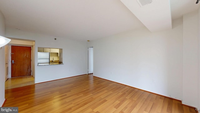 1808 Old Meadow Rd Unit 1015, Mclean, VA 22102 - empty room featuring light wood-type flooring