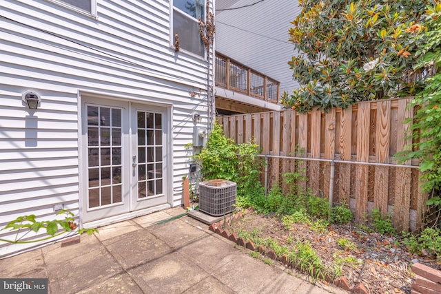 109 E Clement St, Baltimore, MD 21230 - view of patio featuring french doors