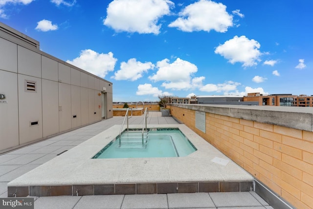 440 L St NW Unit 901, Washington, DC 20001 - view of swimming pool featuring an in-ground hot tub and a patio