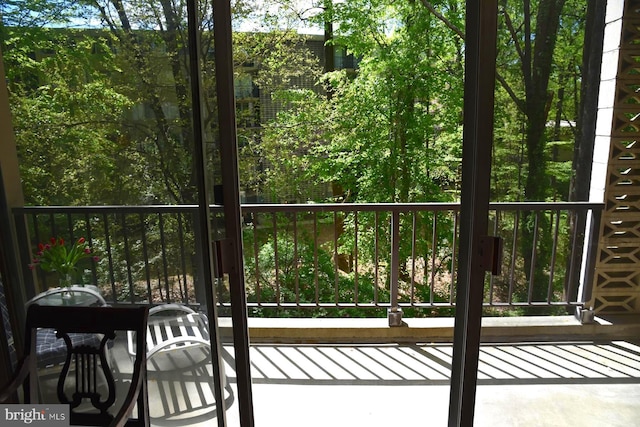 4360 Ivymount Ct Unit 32, Annandale, VA 22003 - view of balcony