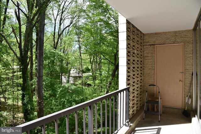 4360 Ivymount Ct Unit 32, Annandale, VA 22003 - view of balcony