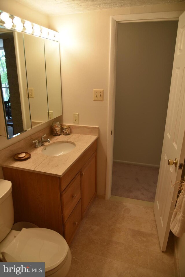 4360 Ivymount Ct Unit 32, Annandale, VA 22003 - bathroom with toilet and vanity