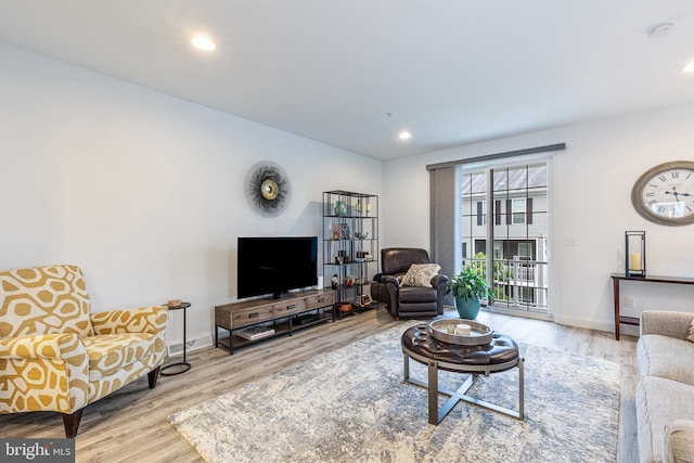 3226 Light Way, Mechanicsburg, PA 17055 - living area featuring wood finished floors, baseboards, and recessed lighting