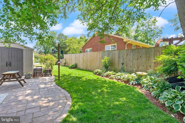 9000 Sudley Rd, Manassas, VA 20110 - view of yard featuring a patio area