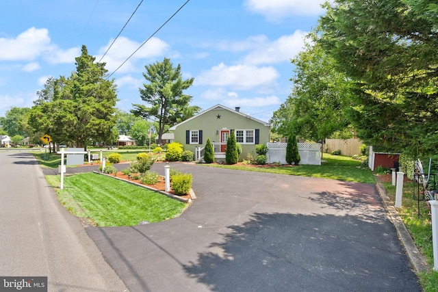 9000 Sudley Rd, Manassas, VA 20110 - bungalow-style home featuring asphalt driveway