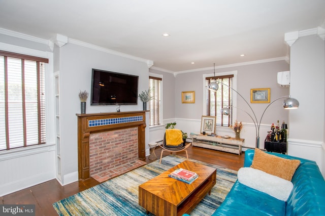 72 N Franklin St Unit A, Lambertville, NJ 08530 - living room with wood finished floors, plenty of natural light, crown molding, a wall unit AC, and a wainscoted wall