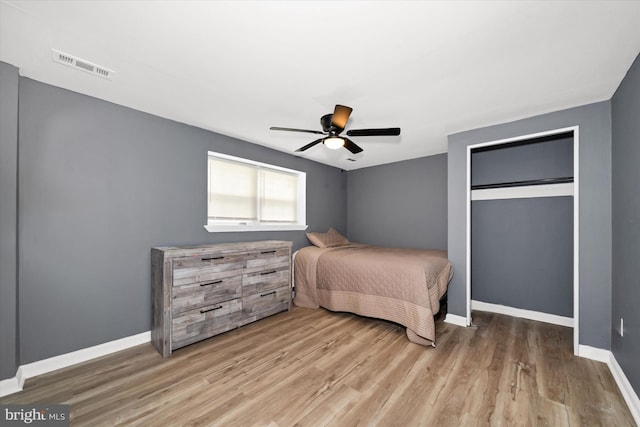 4 Hawkesbury Ct, Newark, DE 19702 - bedroom featuring baseboards, wood finished floors, a closet, and ceiling fan