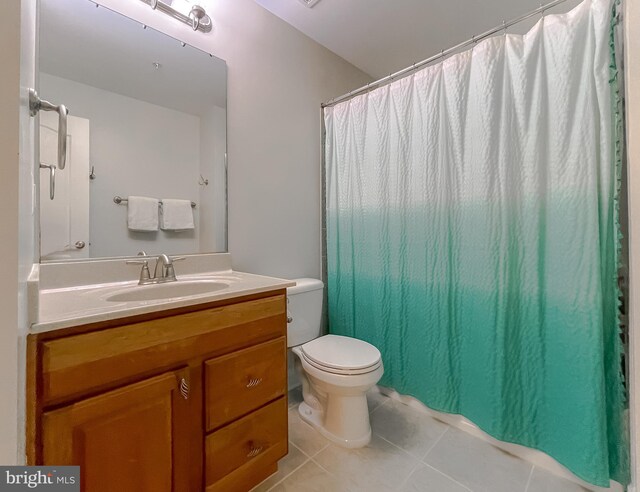 24655 Broad Creek Dr, Hollywood, MD 20636 - bathroom with tile patterned floors, toilet, vanity, and a shower with curtain
