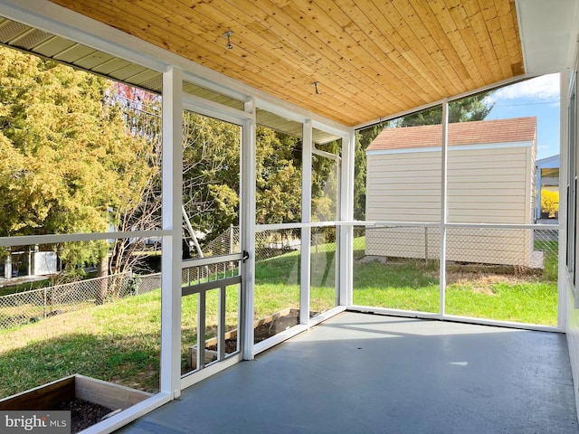 920 Vanderwood, Baltimore, MD 21228 - view of unfurnished sunroom