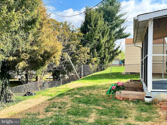920 Vanderwood, Baltimore, MD 21228 - view of yard
